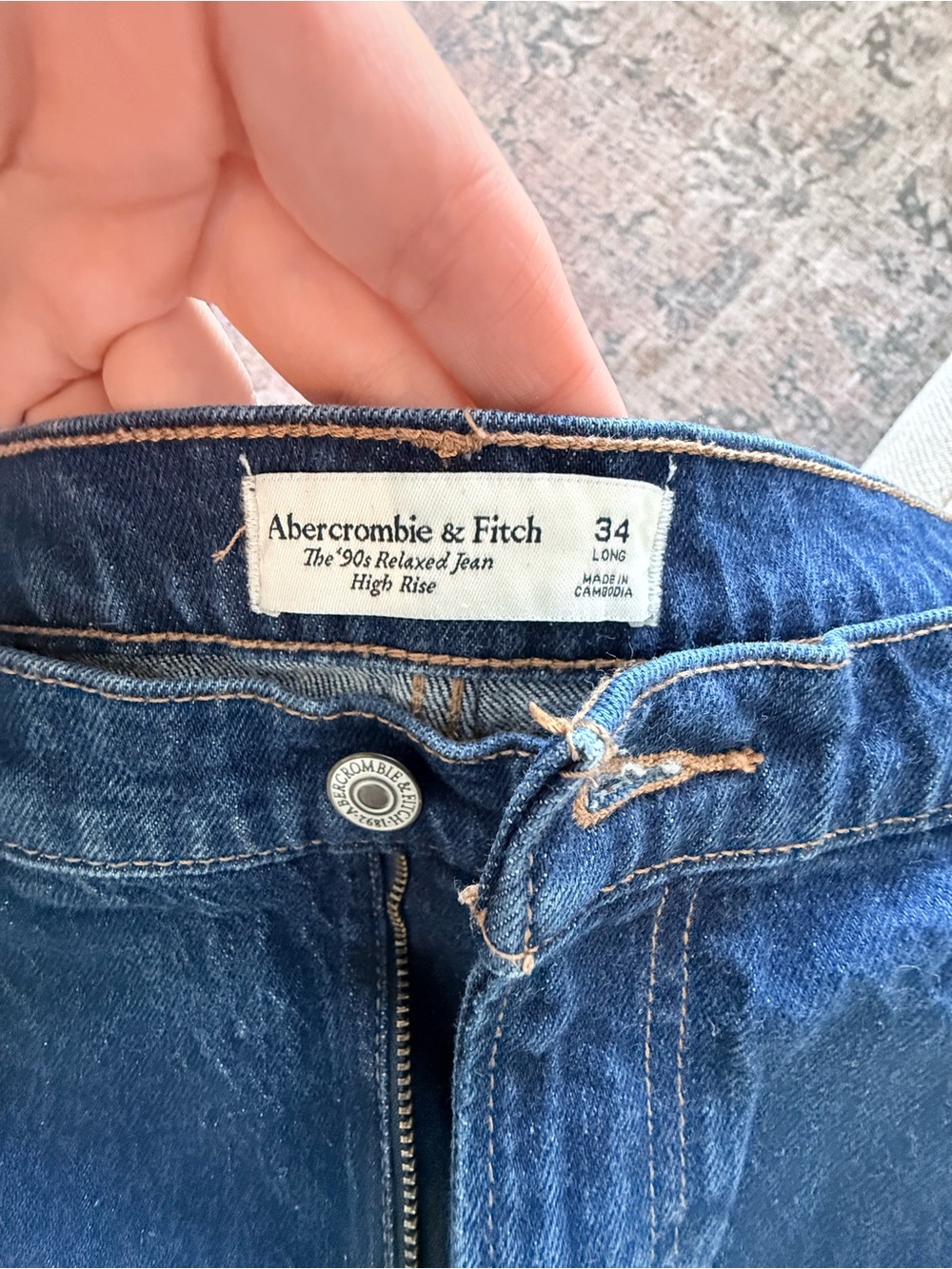 Abercrombie & Fitch High-Rise Jeans in Dark Blue Wash — 34L